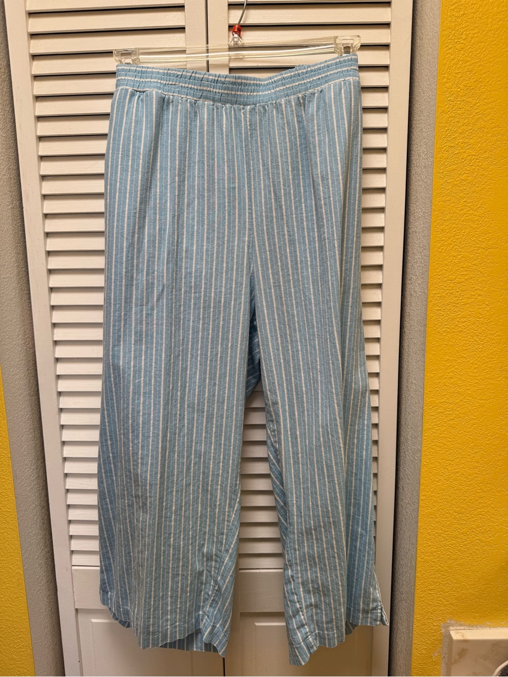 Jessica London Light Blue and White Striped Capris